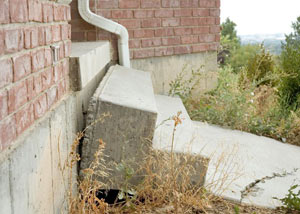 Repairing concrete steps in Des Moines, IA